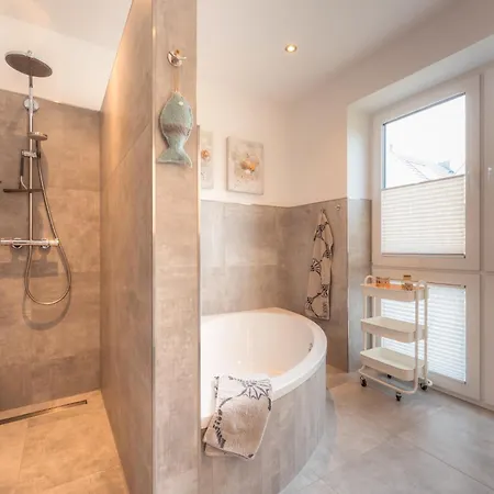 Haus Meerglueck, Deichhoern 6b Prázdninový dům *